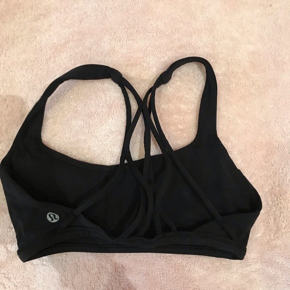 Lululemon sports bra - Picture 2 of 3